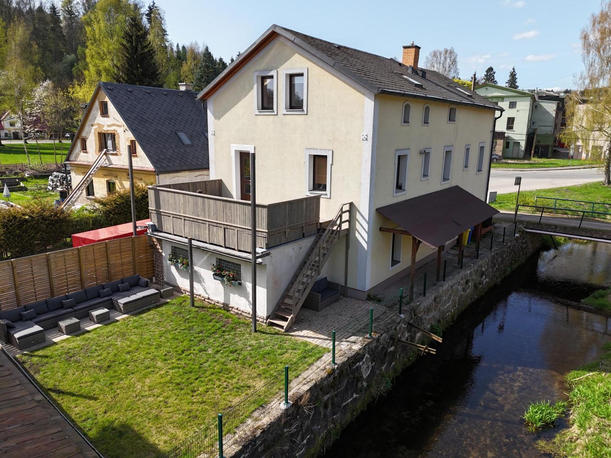 Feelmountains Hotel Teplice nad Metují Eksteriør billede